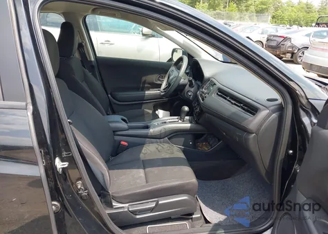 2018 Honda Hr-V Lx из США, поврежденный, VIN 3CZRU6H31JM726326